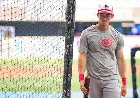 Just in: MLB Shockwaves: Cincinnati Reds Hit with Heartbreaking Blow as Veteran Star’s Career Ends Abruptly in Another Devastating Injury…