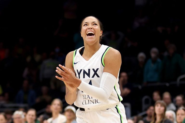 DEAL ALERT: Gainbridge Fieldhouse Owner Announces 5-Year Contract with WNBA Star Napheesa Collier. And hear is Caitlin Clark’s decision over the deal….. see full details 👇⬇️