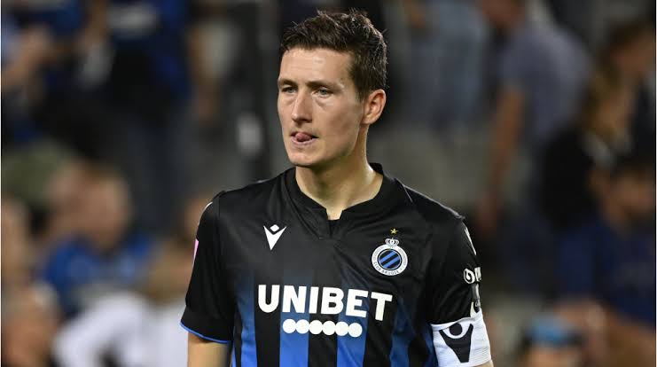 Zojuist: De aanvoerder van Club Brugge is zojuist geschorst na een controversieel incident….. See more
