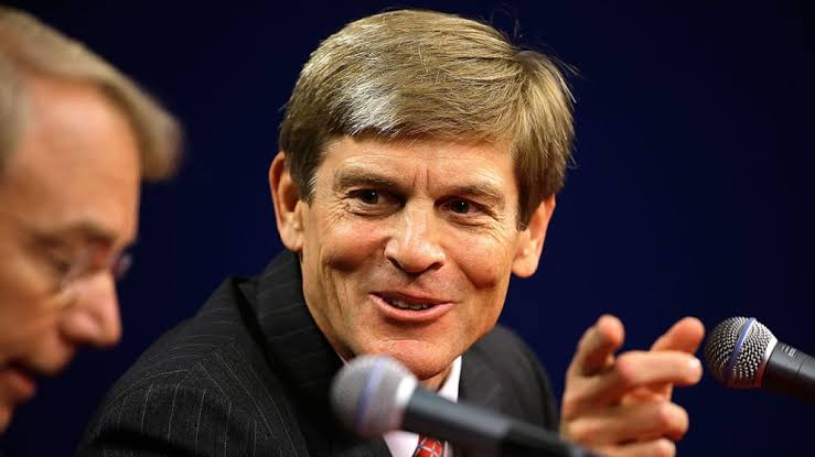 BREAKING: Philadelphia Phillies owner and the manager have officially agreed on trading two top players in exchange for them to get the most influential and prominent player of all time…. See more