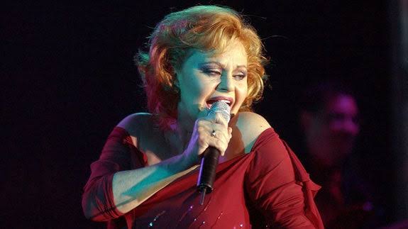 ¡Felicidades! Rocío Dúrcal ha sido incluida en el Salón de la Fama de Pro Talented Musician, consolidando su legado legendario en la música española. Este es un hito dorado que marca una carrera impresionante para uno de los……